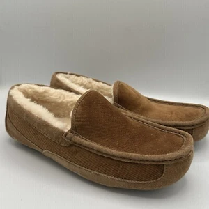 NUEVAS PANTUFLAS UGG para hombre talla 9 M Ascot II pana interior/exterior 1129532 lana - Imagen 1 de 7
