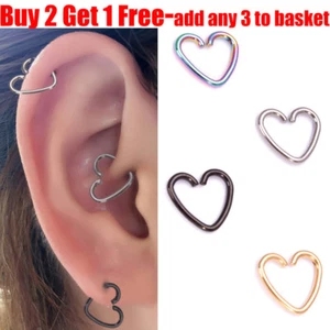Pendiente de perforación de corazón SurgicalSteel hélice anillo de cartílago Tragus Daith aro - Imagen 1 de 7