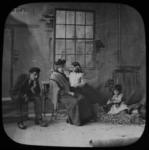 Magic Lantern Slide HER ONLY SON NO12 C1913 PHOTO EDWARDIAN CROSS DRESSING MAN - Picture 1 of 2