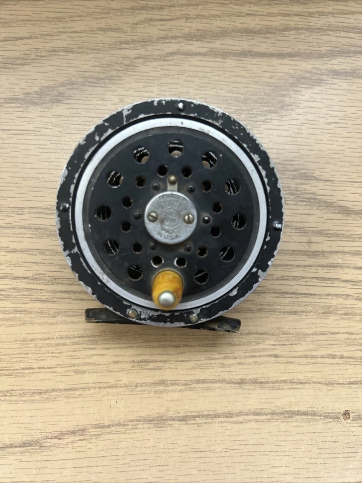 CARRETE FLY VINTAGE PFLUEGER MEDALIST 1394 Foto 1 de 4