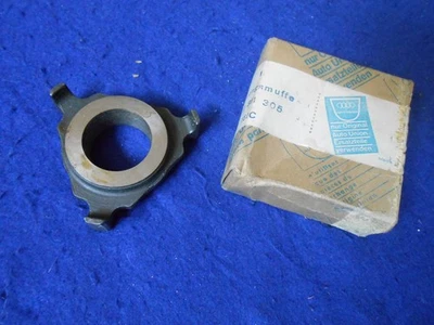 Funda guía caja de cambios Audi Auto Union 1961-76 Audi 100 100 C1 cupé 019311305 NOS Foto 1 de 3