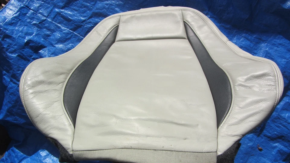 03-11 Saab 9-3 Aero OEM кремовый/черный передняя левая сторона кожаный сиденье верхний чехол 1ps - Изображение 1 из 4