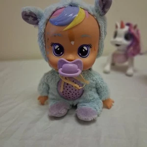 Goodnight Jenna Musical Light up Nachtlicht trägt Pegasus Pyjama Baby Puppe - Bild 1 von 10