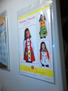 Cotton Ginnys Holiday Friends Apron Patterns Child Szs 3-8 Santa Pumpkin Snowman - Picture 1 of 1