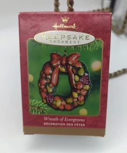 2001 Hallmark Keepsake Christmas Ornament Pressed Tin Wreath of Evergreens - Picture 1 of 4
