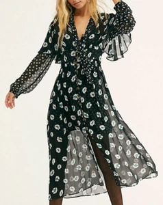Free People NWT Size XS Floral Flutter Fabulous Dress New - Picture 1 of 3