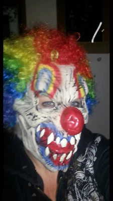 scary clown mask adult It - Image 1 of 3