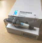 1 x GENUINE VAUXHALL SPARK PLUG suits many models and different makes 55580961