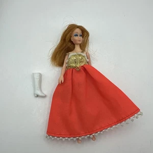 Topper Dawn bambola amica che indossa abito a bolle bouffant anni 70 vintage 6" - Foto 1 di 10
