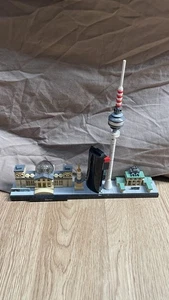 LEGO 21027 ARCHITECTURE Berlin Built No Box No Instruction Complete EXPRESS POST - Picture 1 of 1