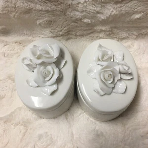 Two White Ceramic Oval Trinket Jewery Box w/Two Roses On Top - Picture 1 of 10