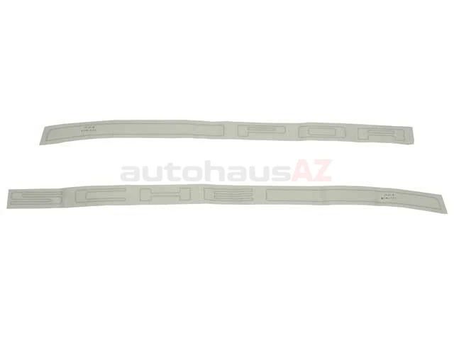 OEM Emblem 477853635C Porsche 944 924 - Image 1 of 1