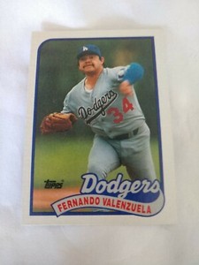 1989 Topps Fernando Valenzuela #150 (Los Angeles Dodgers)