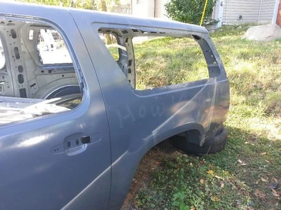 (LOCAL PICKUP ONLY) Roof Without Sunroof Fits 07-14 ESCALADE ESV 447637 - Image 1 of 4