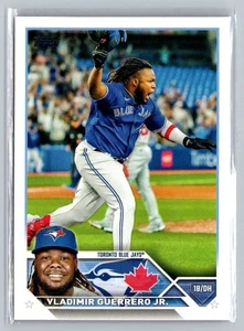 2023 Topps #300 Vladimir Guerrero Jr. - Imagen 1 de 2