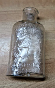 Antique HUMPHREYS' VETERINARY SPECIFIC medicine bottle w/ HORSE - Picture 1 of 3