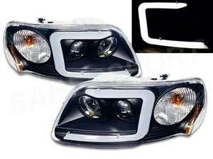 Faros de proyector negros con barra LED C para 1997.8-2003 F-150/97-02 Expedition - Imagen 1 de 3