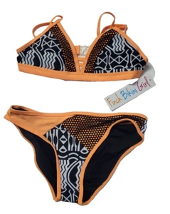 Finch Bikini Girl Swimsuit Bralette Bikini Set Madagascar Size Youth 12 NWT - Picture 1 of 11