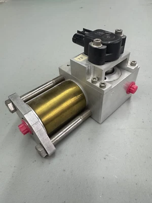 Cummins 32 Hynautic ST-08 Marine Engine Control Integrated Throttle Slave - Image 1 of 4