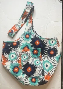 Thirty One Inside Out Stripes Side/Floral Side Shoulder Bag Orange & Navy NWOT - Picture 1 of 12