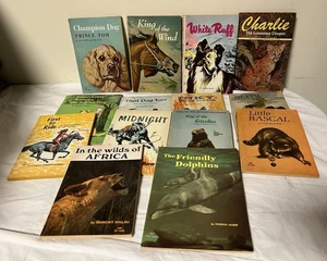 14 Vintage Scholastic Books 60s 70s Animal Theme Chapter Books YA Fiction - Picture 1 of 12