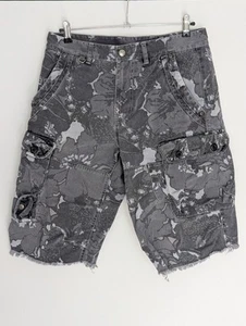 Vintage Y2K Armani Exchange Camo Cargo Shorts Men's Size 30 - Picture 1 of 8