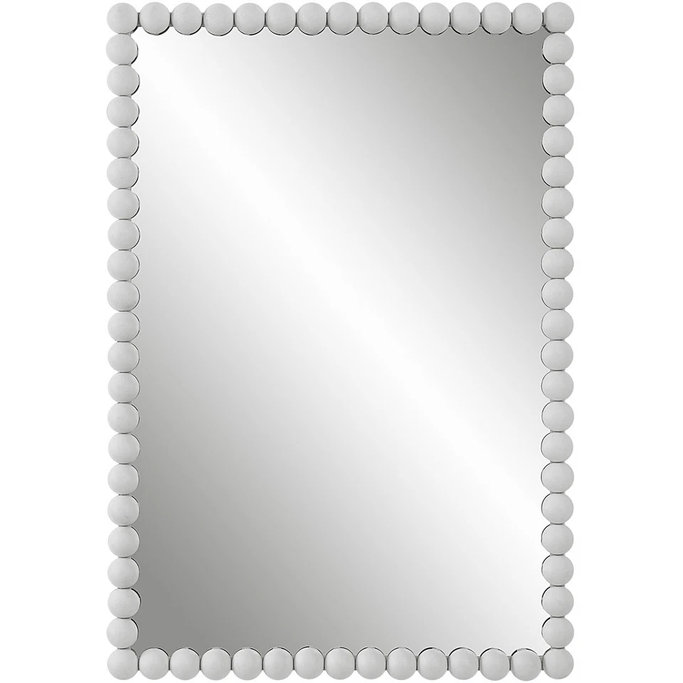 Espejo blanco mate Uttermost 09790 Serna 30 X 21 pulgadas Foto 1 de 4