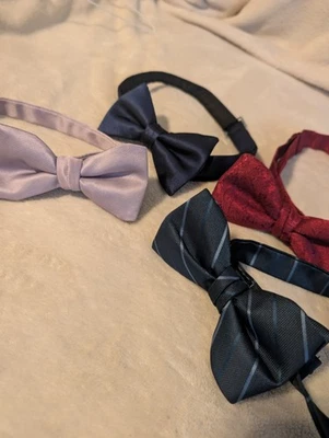 Set of Four Bow Ties Blue Purple Navy Red Formal Casual Business Wedding Prom Foto 1 de 4