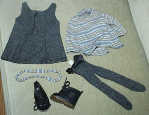 AMERICAN GIRL DOLL OF TODAY 1996 Gray SCHOOL DRESS JUMPER OUTFIT Lot LE - Picture 1 of 2