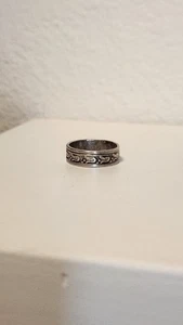 Vintage 925 Sterling Silver Band Tulip Design Size 7 - Picture 1 of 5