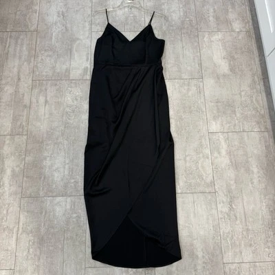 Vestido sin Mangas EXPRESS Cuello en V Tirantes de Espagueti Dobladillo de Tulipán Negro Talla 10 Satinado Midi Foto 1 de 4