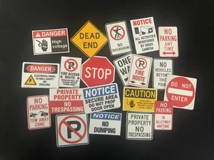 Street Sign Pack Requisite Lot Diorama Actionfigur Fotografie im Maßstab 1:12 - Bild 1 von 3