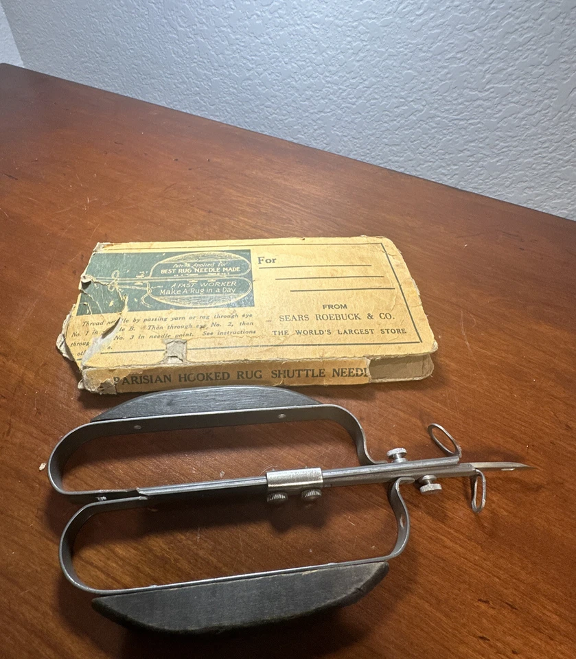 Vtg Sears Roebuck Best Rug Needle Made Original Box Parisian Hooked Rug Shuttle - Image 1 of 4