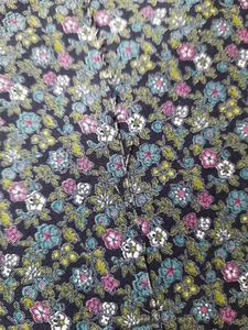 FLIRT & FLORA Stoff -  BLUMEN  BLAU - MEHRFARBIG 1,45 M x 1 Meter , B x L - Bild 1 von 6