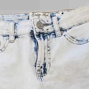 Indigo Rein Light Wash Denim Pencil Skirt Mini Size 1 raw hem distressed T17 - Picture 1 of 5