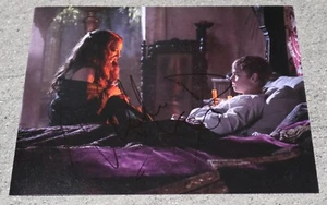 Natalie Dormer Firmado Personalmente a Mano Autógrafo 10X8 Foto Juego de Tronos Regalo - Imagen 1 de 2