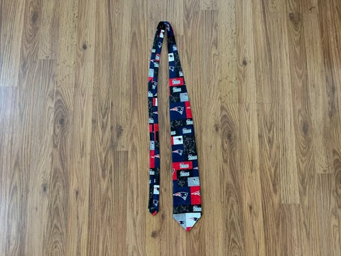 New England Patriots NFL FOOTBALL SUPER AWESOME Ralph Marlin Silk Necktie Tie! Cover
