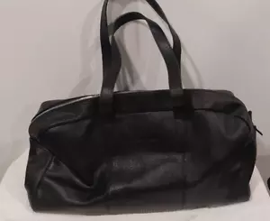 Borsone Christian Lacroix in pelle nera con ciottoli per il weekend - Foto 1 di 14