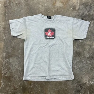 CAMISETA GRÁFICA MANGA CORTA HOCKEY CANADÁ VINTAGE PARA HOMBRE GRANDE Y2K STEVER BARRYS - Imagen 1 de 13