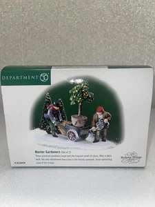 DEPT 56 DICKENS VILLAGE ACCESORIO "MASTER GARDINERS" NUEVO - Imagen 1 de 4