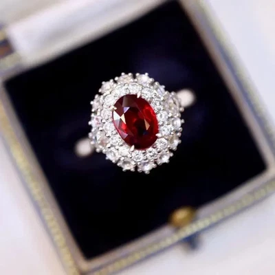 5.00crt Oval Cut Natural Red Ruby & Diamond Gemstone Solid 14k White Gold Ring - Image 1 of 4