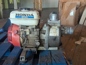 HONDA WP20X 2" Water Pump - Has Compression, Unknown Running Condition - Picture 1 of 7