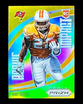 1ST YEAR - 2012 Panini Prizm PRIZM GOLD /10 Rookie Impact - Doug Martin RC - Image 1 of 4