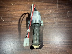 Electric Solenoid 88-20482 MEP802A MEP803A MEP813A 5945-01-545-0790 - Picture 1 of 2