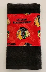 CHICAGO BLACKHAWKS GOLF TOWEL 11” X 18” - BLACK - Picture 1 of 2
