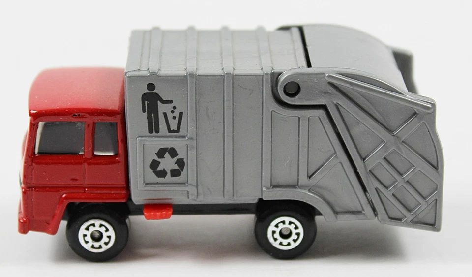 REFUSE TRUCK Matchbox 1979 SuperFast Disposal Unit Red Gray - Image 1 of 4