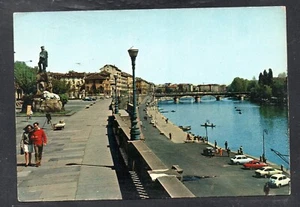 Cartolina Torino Murazzi sul Pò Monumento a Garibaldi ANIMATA AUTO (CR369) - Picture 1 of 2