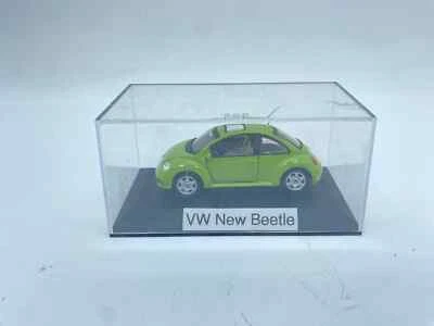 MODELLINO AUTO VOLKSWAGEN NEW BEETLE VERDE 1998 - HONGWELL - SCALA 1:43 - Immagine 1 di 2