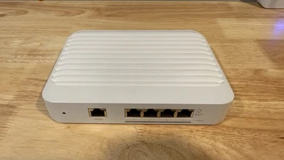 Conmutador Ubiquiti USW-Flex-XG UniFi 10 Gigabit Capa 2 Totalmente Administrado (Solo Switch) Foto 1 de 3