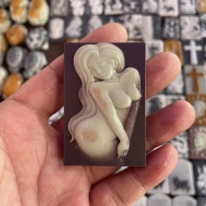 Hecho a mano Natural Colorido Tai Chi Jade Exótico Dije Belleza Colgante - Imagen 1 de 4